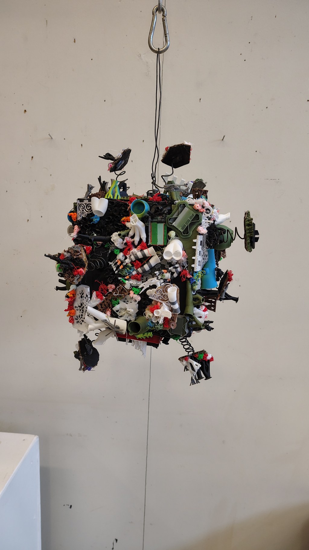 Fundamentals of 3D Design, Class Project #2 – Abstract Sculpture w/ Wood &&nbsp;Wire